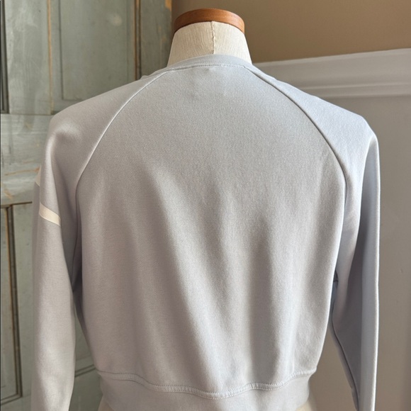 NIKE Sweatshirt Womens Size XS Blue Dri Fit Cropped Sleeve Y2K 90s White Swoosh - Picture 4 of 12